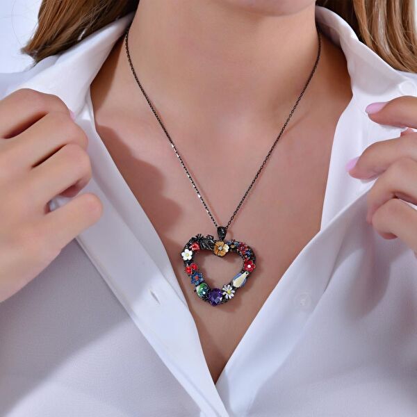 Night Çiçek Bahçesi Model-2 Kalp Tasarımlı Gümüş Kolye