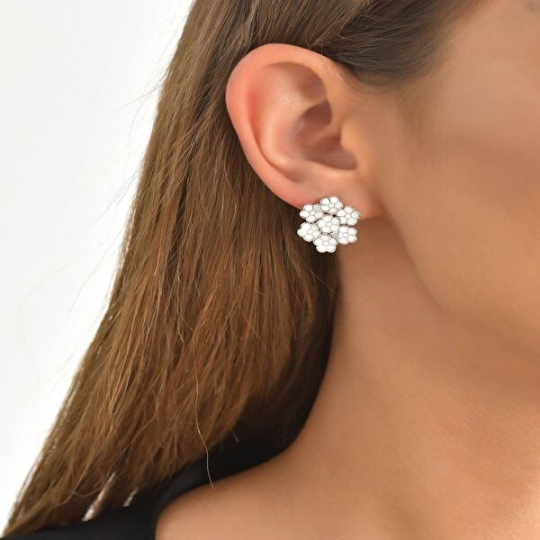 White Dreams Model-5 Çiçek Tasarımlı Gümüş Küpe