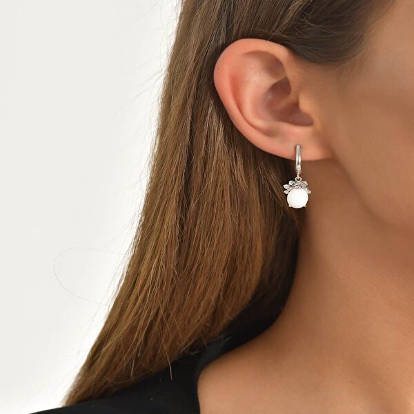 White Dreams Model-13 Beyaz Agat Taşlı Gümüş Küpe