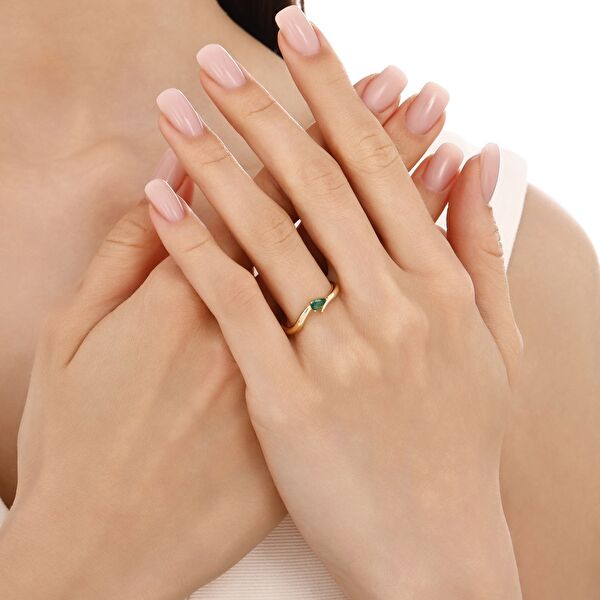 Sun Koleksiyonu Yeşil Taşlı Gümüş Yüzük